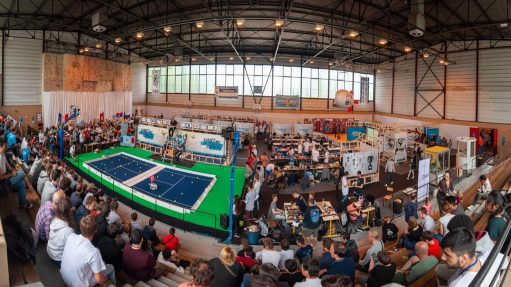 La salle du festival de Robotique de Cachan