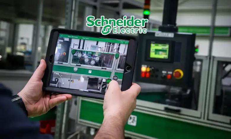 How Schneider Electric is accelerating the robotization of smart factories